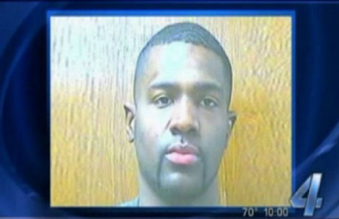 Dobio otkaz, pa odrubio koleginici glavu!