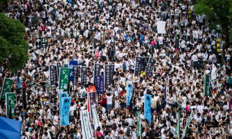 Protesti u Hong Kongu: Zatvoreni putevi, škole i banke u centru grada 