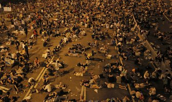 Sami pokupili i reciklirali sav otpad poslije protesta! (FOTO)