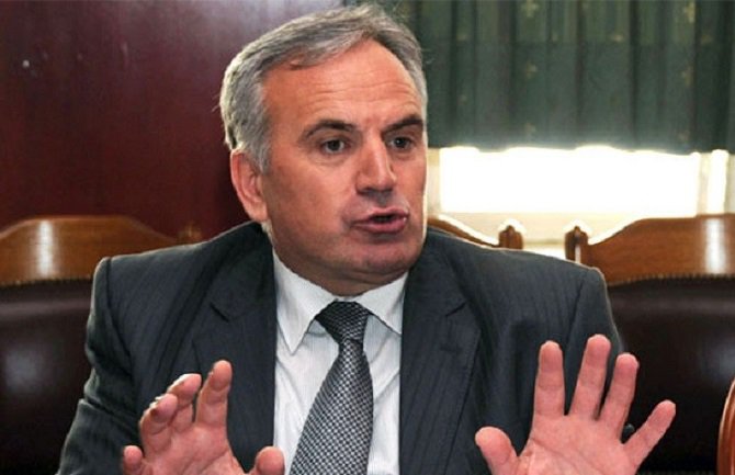 Oštetio Opštinu Plav za 8.952 eura?