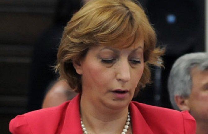 Popović: Radnici obespravljeni, osiromašeni i gladni