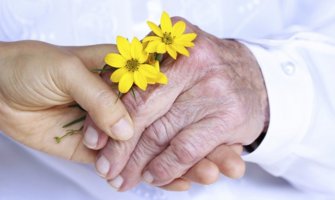 Crveni krst: Danas druženja sa starijima, izleti, proslave, kupovine...