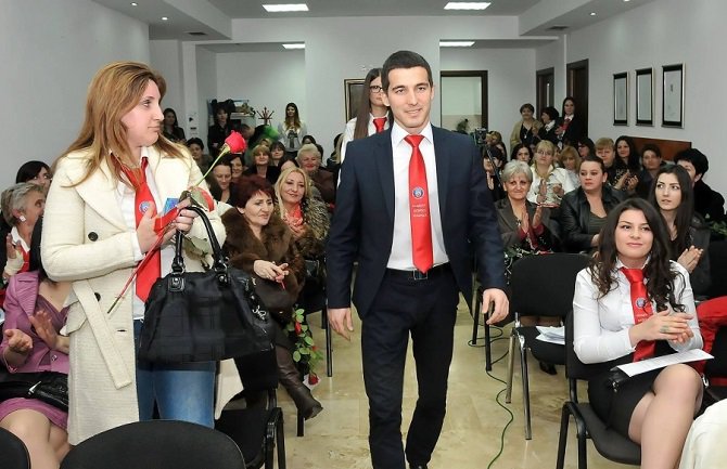 Bečić predstavio novu političku partiju