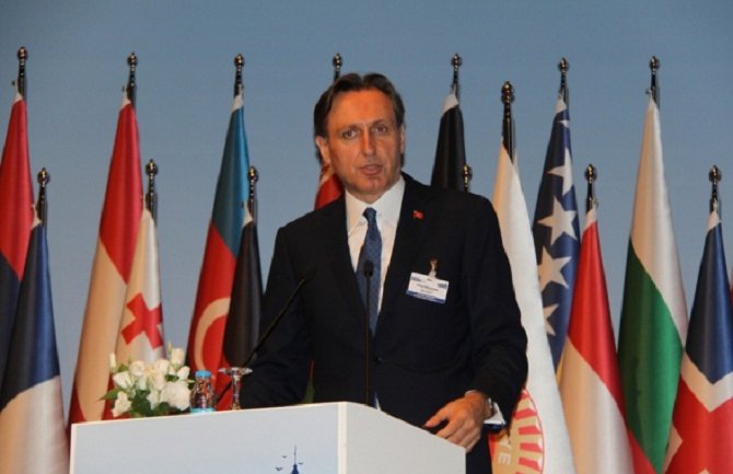   Đukanović ne ignoriše sjednicu Savjeta za bezbjedost i odbranu