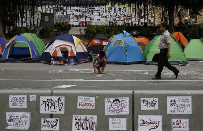 Protesti se nastavljaju