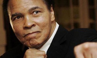 Muhamed Ali ne može više ni da govori koliko je bolestan!