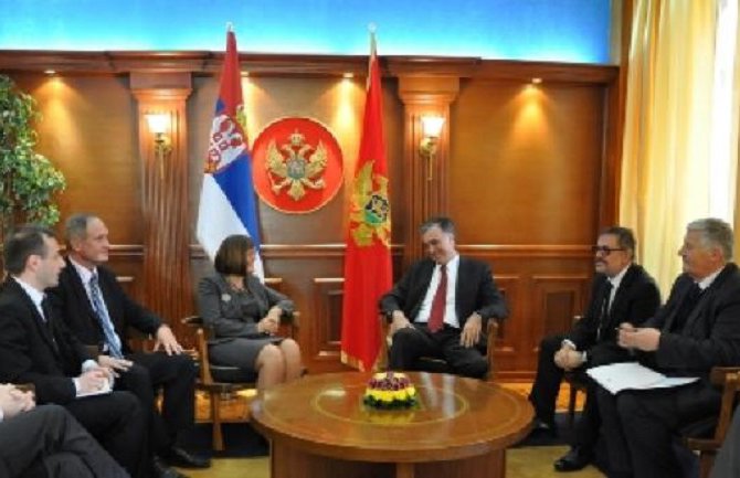 Maksimalno dobri odnosi trajna karakteristika Crne Gore i Srbije