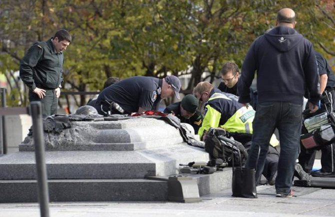 Pucnjava u parlamentu (FOTO/VIDEO)