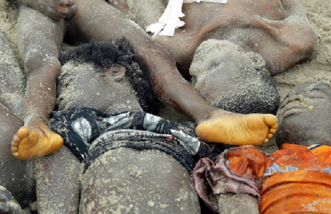 Broj žrtava ebole porastao na 4.877