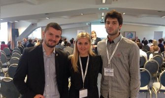 Mladi Liberalne partije članovi LYMEC- Mladih liberala Evrope 