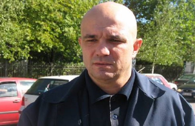 Poslanici DPS-a za skidanje imuniteta Vučiniću