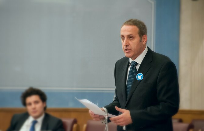 Popović: Put Gusinje-Podgorica preko Albanije zaboravljen?