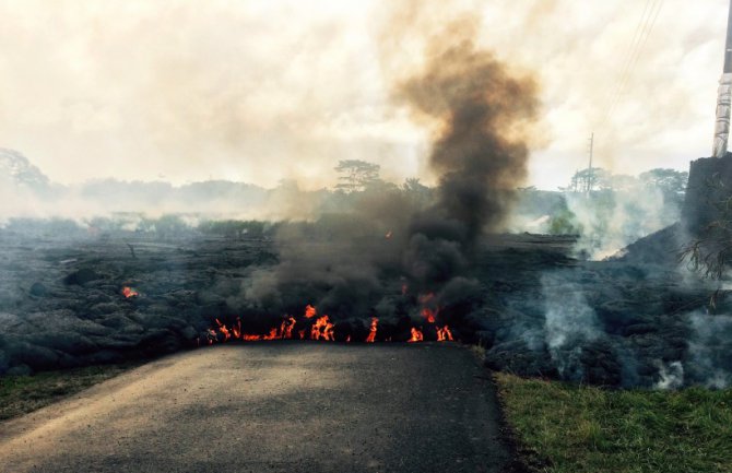 Havaji: Stanovnici počeli napuštati svoje domove zbog erupcije vulkana Kilauea
