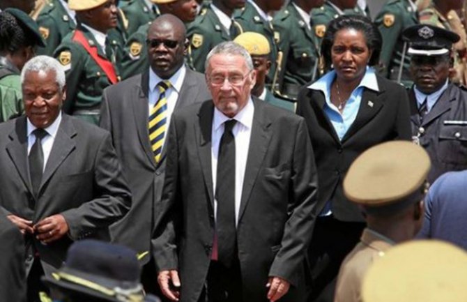 Afrika ponovo ima bijelog lidera