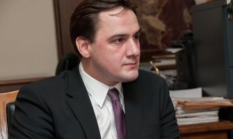 Generalni sekretar napušta parlament