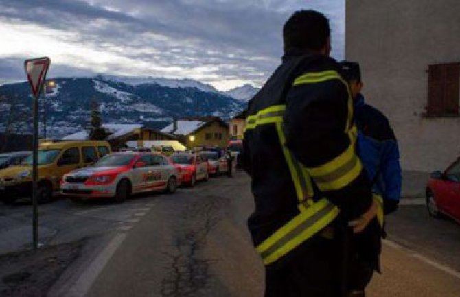 Kod penzionera pronađeno 2.400 komada oružja i 53 sanduka municije