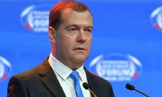 Medvedev dao Ukrajini popust za gas