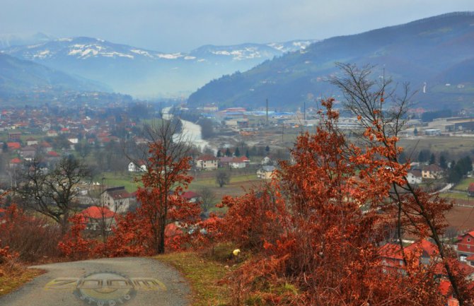 Službenicima bjelopoljske lokalne uprave, javnih ustanova i preduzeća duguje se 6 plata