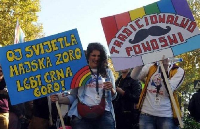 Na Paradi ponosa zloupotrijebljen crnogorski identitet