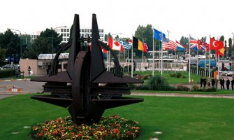 Ljubljana će učiniti sve da do kraja 2015. CG  dobije poziv za NATO