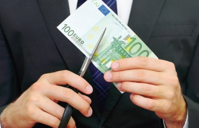 Sve više onih koji apeluju da se ukine krizni porez