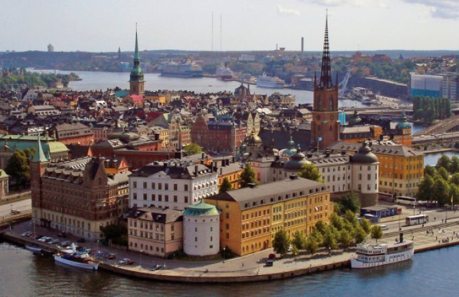 Švedska traži babice, kuvare, elektrotehničare, medicinske sestre, pekare, stomatologe...