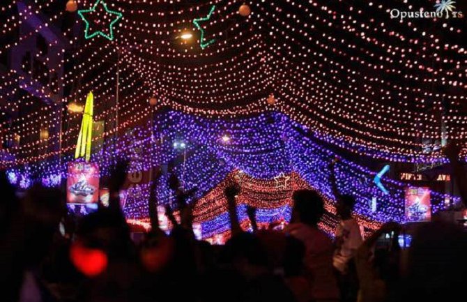 Doček Nove godine na otvorenom