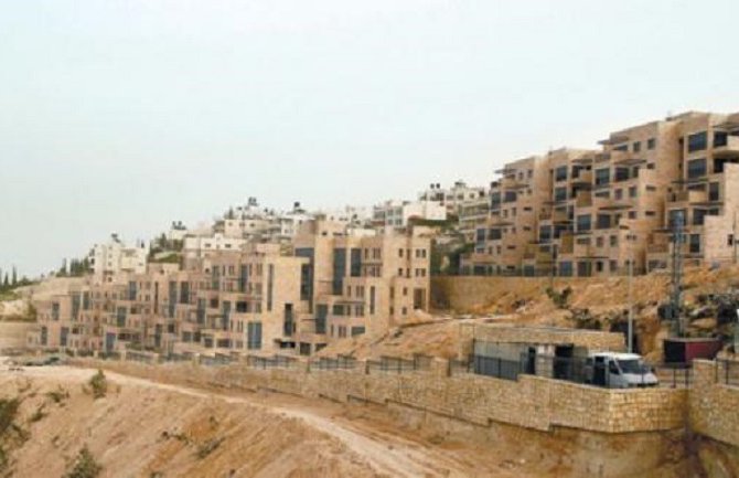 Palestinci napali sjekirama vjernike u sinagogi, četvoro poginulo