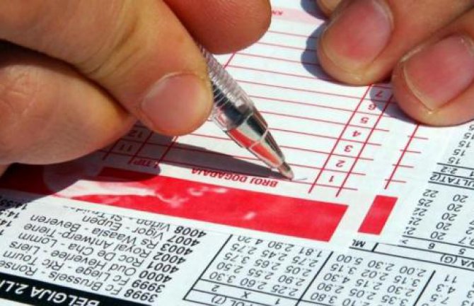 Čitaoci šalju: Facebook  prevara  “IZ PRVE RUKE”