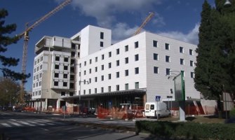 Burić: Otvaranje Hiltona u avgustu 2015.