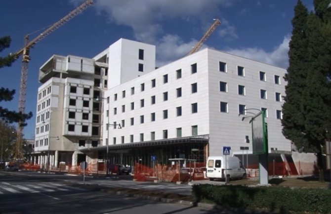 Burić: Otvaranje Hiltona u avgustu 2015.