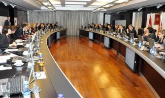 Đukanović: Ostavka Radunovića primjer svima