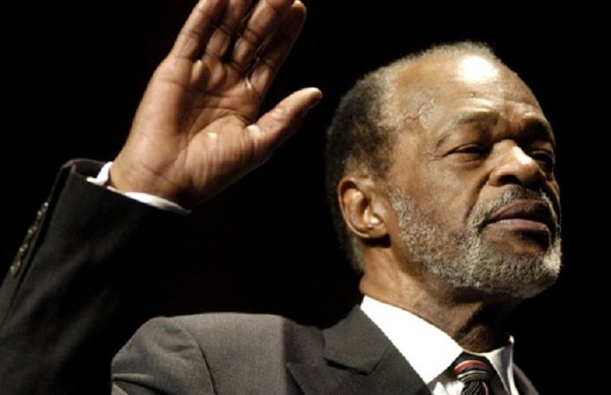 Umro bivši kontroverzni gradonačelnik Vašingtona Merion Beri