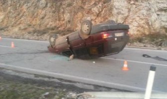 Pasat završio na krovu