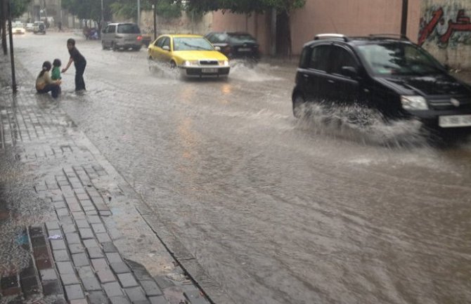 U Gazi proglašeno vanredno stanje zbog poplava