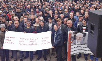 Niste nas prepali, nećemo odustati od naših zahtjeva!