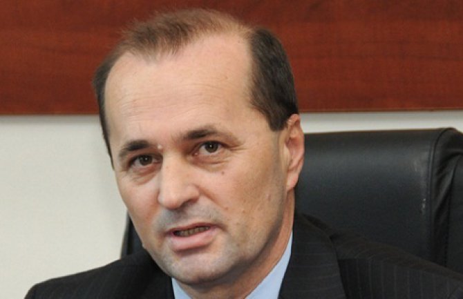 Dobri zakoni i kvalitetna zaštita manjinskih naroda