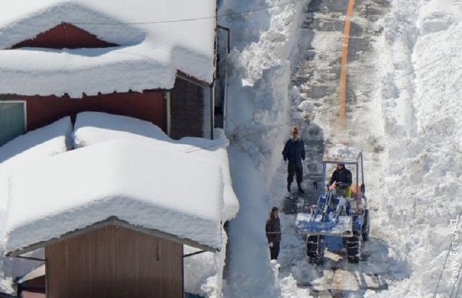 U Japanu vanredno stanje zbog nevremena