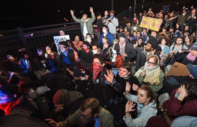 Protest zbog ubistva Afroamerikanca