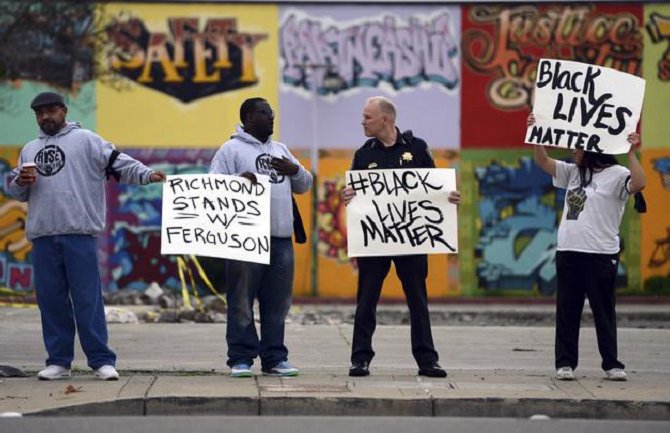 Šta se pjeva na protestima u SAD