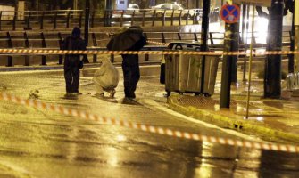 Pucano na izraelsku ambasadu u Atini