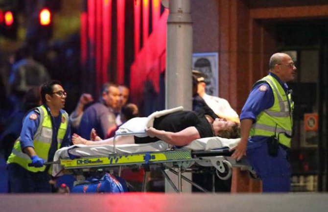 Kraj drame u Sidneju: Specijalci upali u kafić i spasili taoce