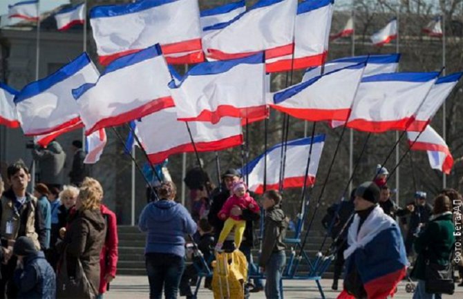 EU će na sjutrašnjem samitu zabraniti sve investicije na Krimu