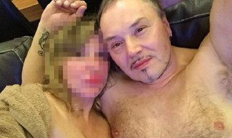 Knez napravio selfi poslije seksa (FOTO)