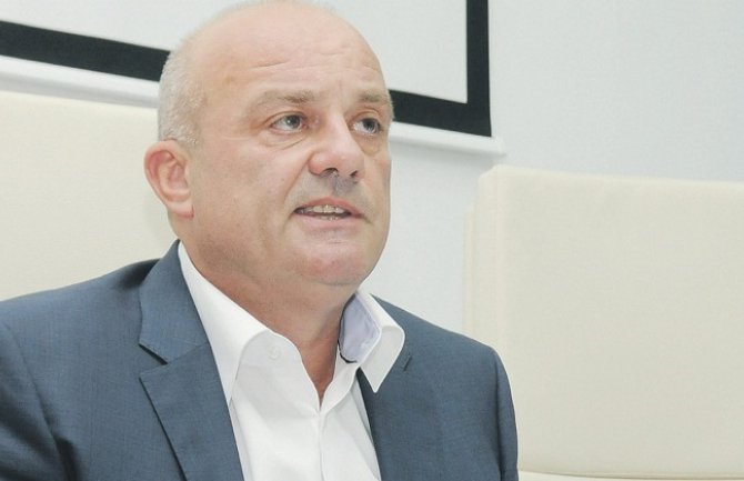 Izbore za dekana Ekonomskog fakulteta početkom 2015.godine