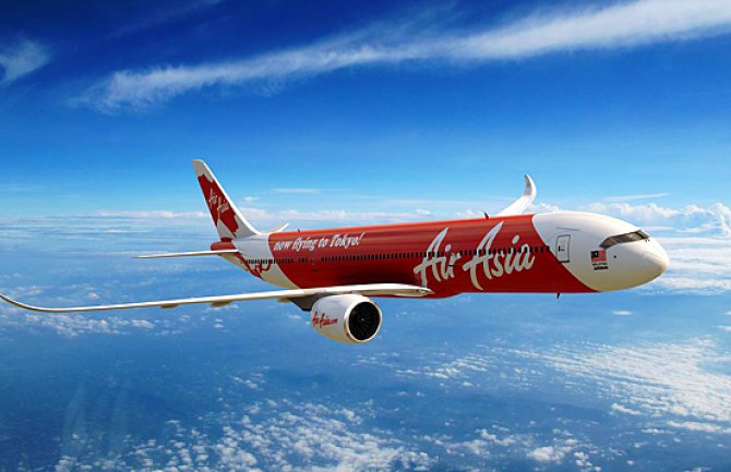  Potraga za nestalim avionom Air Asia se nastavlja