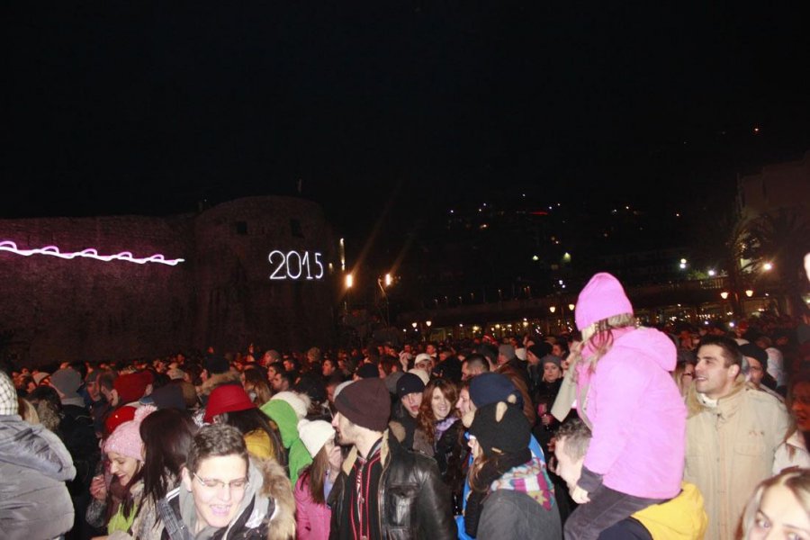 aapicture201501014180337web