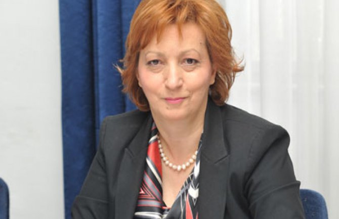 Popović: Mogući socijalni nemiri tokom 2015.