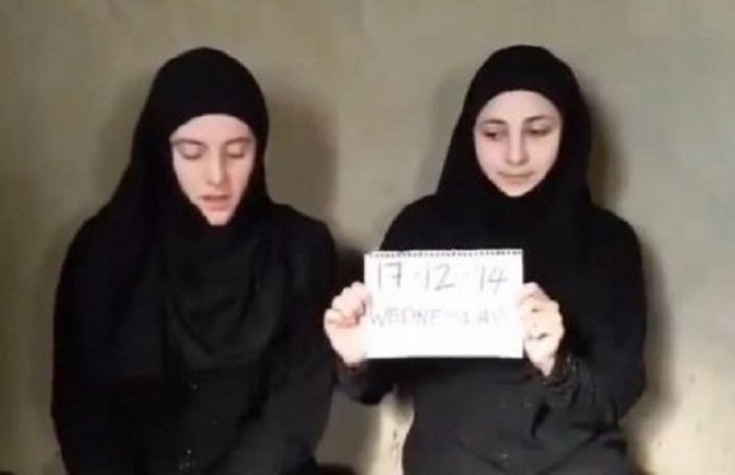 Mlade Italijanke preklinju: 