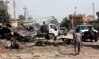 U napadima bombaša-samoubica poginulo 15 osoba